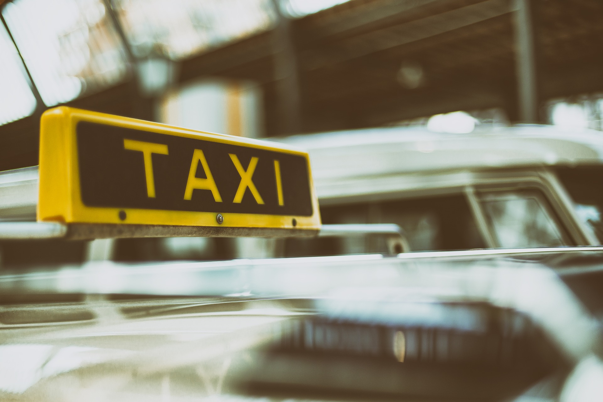 Devenir chauffeur de taxi : investissement et équipement 