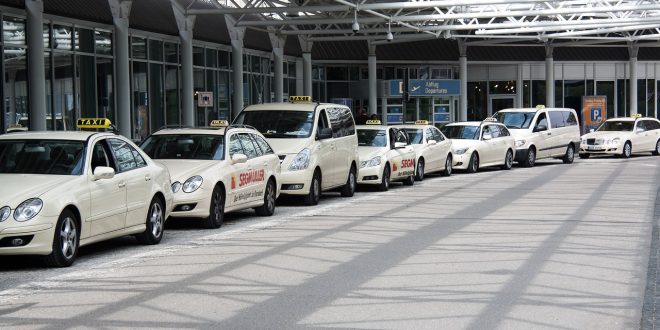 Comment choisir entre différents types de taxis en fonction de votre budget et de vos besoins en confort ?