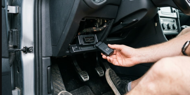 Installer un traceur GPS discret directement sur la prise OBD
